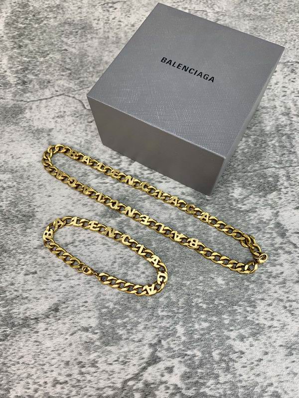 Balenciaga Suits 05lyr03